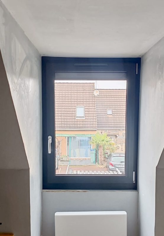 La Fenêtre PIXEL Ligne Quadri de chez Oknoplast