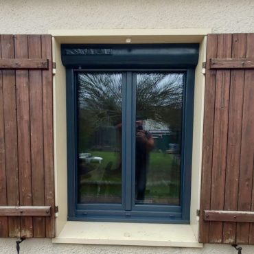 La Fenêtre PIXEL Ligne Quadri de chez Oknoplast